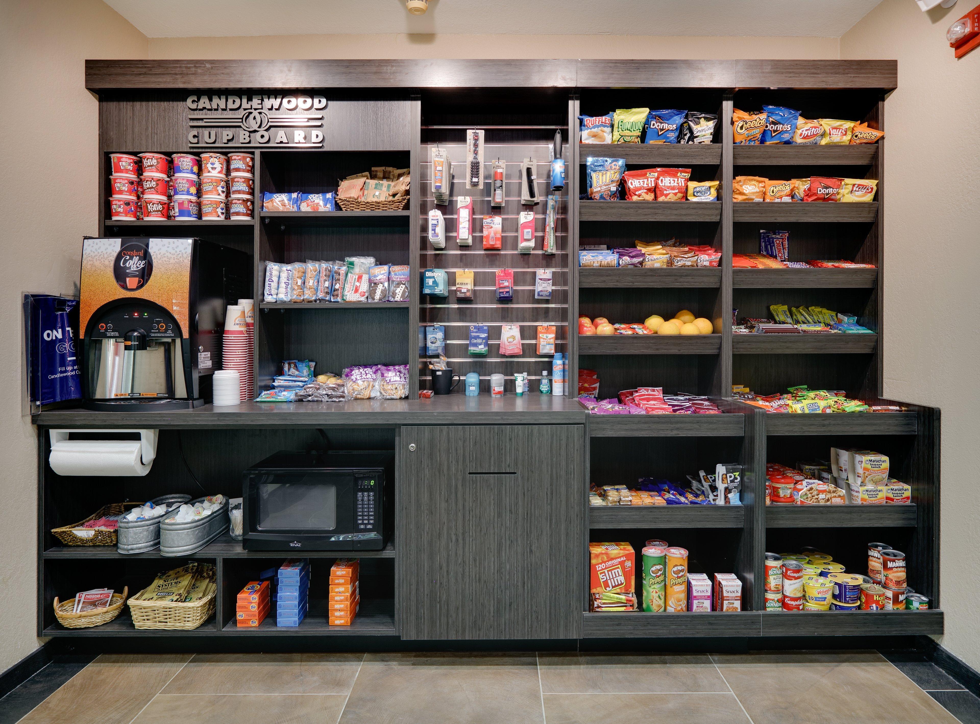 Candlewood Suites Salina By Ihg Bagian luar foto